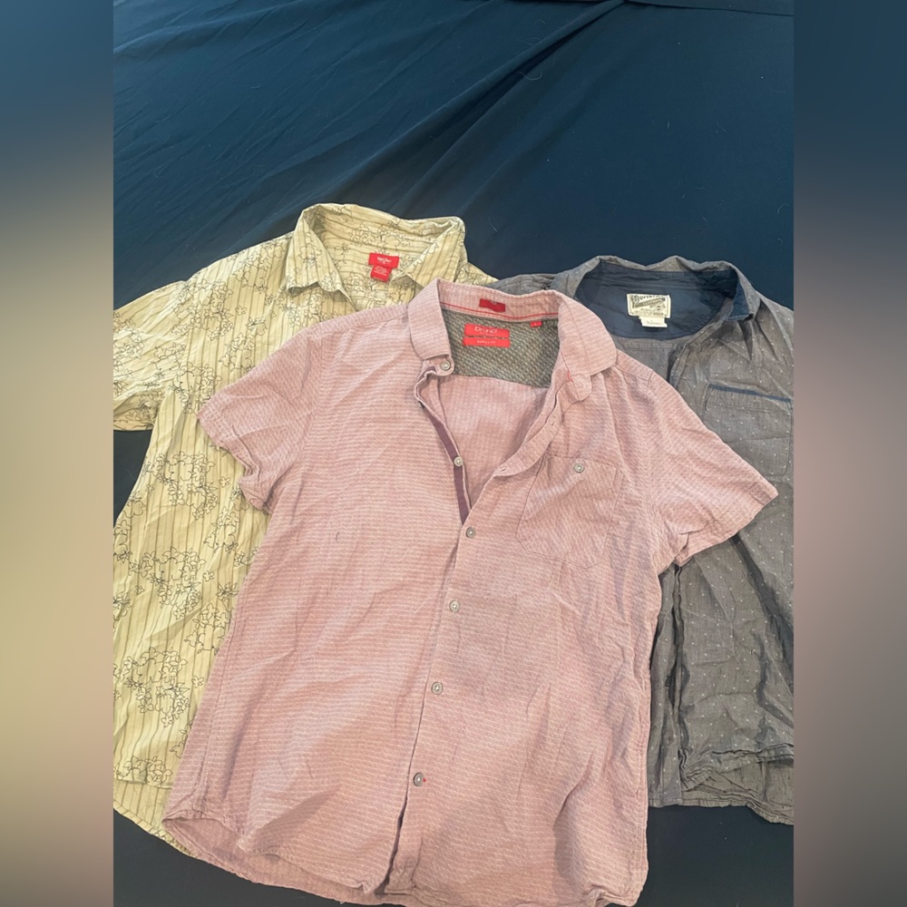 Set of 3 GUC Large Button Up Shirts